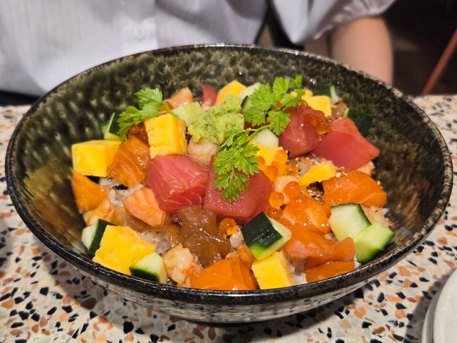 Chirashi donburi - Japanese-style rice bowl with diced sashimi